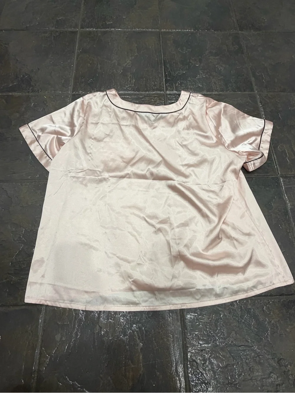 Ekouaer Blush Pink Satin Pajama Set Short Sleeve Top & Shorts XXL